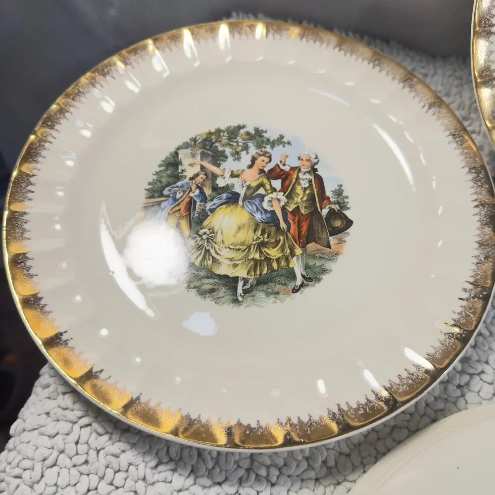 Vintage Cronin China Minerva Oh 9” Luncheon Plate Colonial Gold Rim USA Set of 7